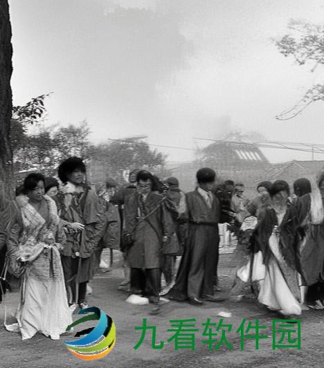 夜幕私语，B站秘闻问答式新标题晚上偷偷看B站软件的功能介绍